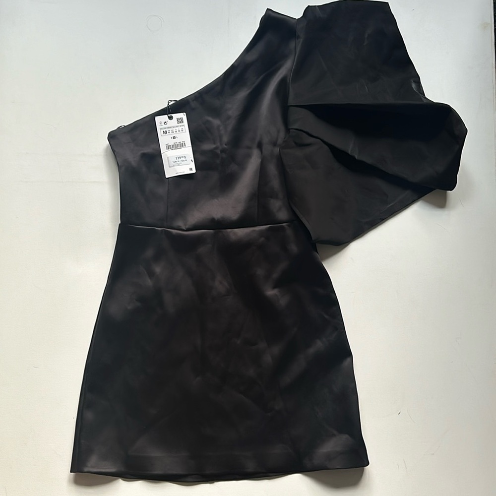 Zara black satin one shoulder mini dress with larger puffed sleeve women’s S-M